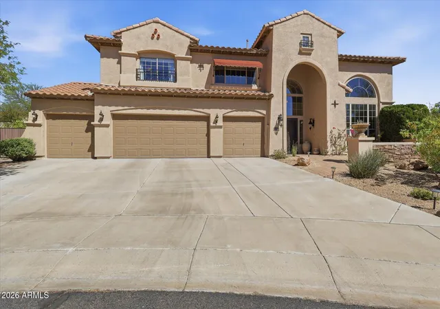 Homes for sale in Phoenix, AZ | 2324 W Zenith Ln, Phoenix, AZ 85085 | MLS# 6995908