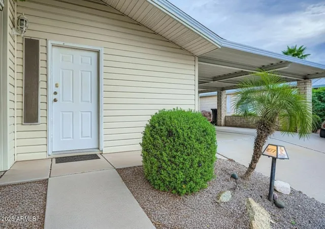 Photo 2 of Manufactured home for sale at 2550 S Ellsworth Rd #277, Mesa, AZ 85209 | MLS# 6995889 | Listing updated on 2026-05-30