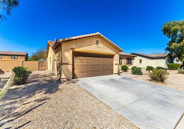 Photo 3 of Single family home for sale at 40264 W Lococo St, Maricopa, AZ 85138 | MLS# 6996312 | Listing updated on 2026-09-13