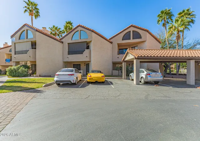 4th image of 10301 N 70Th St, Paradise Valley, AZ 85253