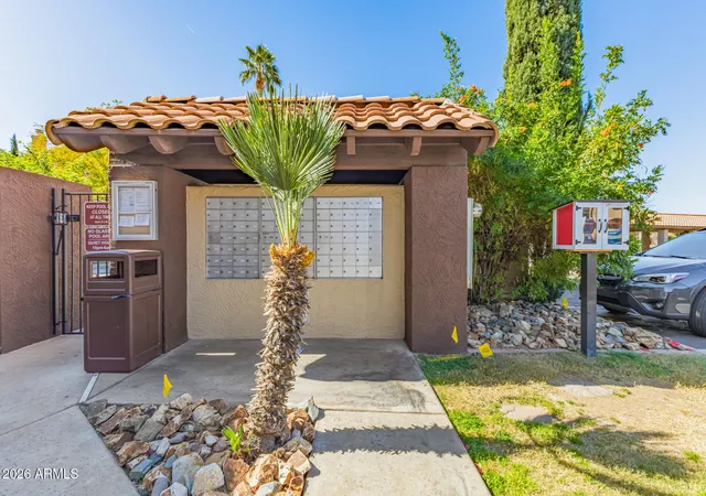 3rd image of 10301 N 70Th St, Paradise Valley, AZ 85253