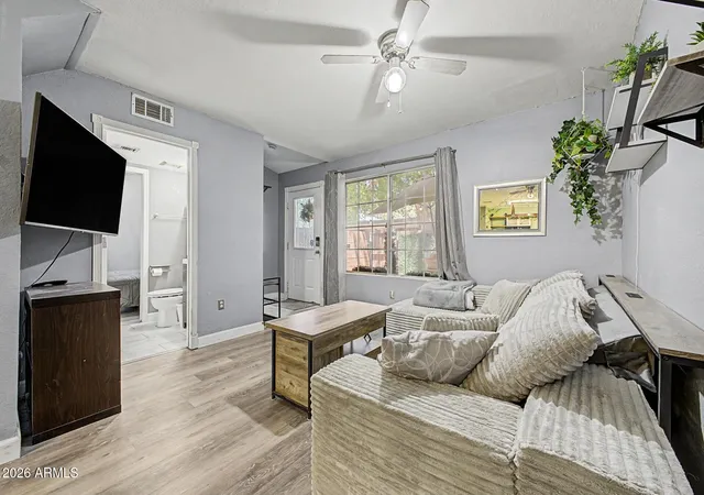 Listing Photo 4 - Condo for sale in building located at 510 N Alma School Rd, Mesa, AZ 85201 - Unit #192