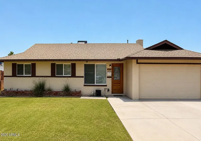 Photo 3 of Single family home for sale at 409 E Hermosa Cir, Tempe, AZ 85282 | MLS# 6999449 | Listing updated on 2026-07-20