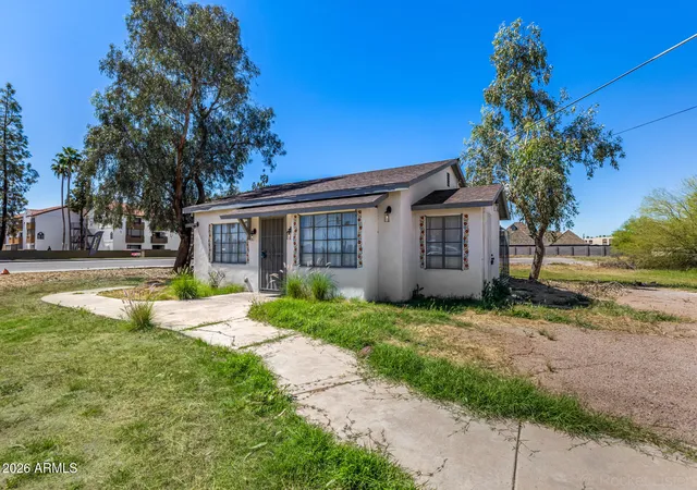 3rd image of 1106 N Center St, Mesa, AZ 85201 | MLS# 6996804