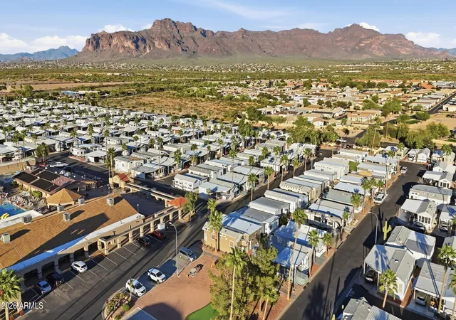 3rd image of 220 Motherlode Dr, Apache Junction, AZ 85119 | MLS# 6998582