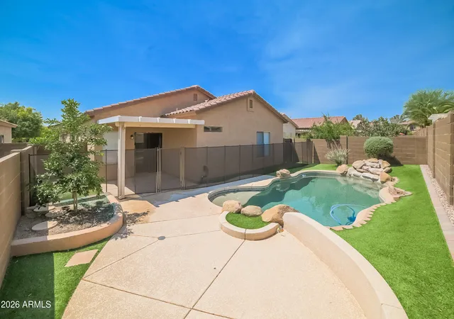 Photo 2 of Single family home for sale at 754 E Drifter Pl, San Tan Valley, AZ 85143 | MLS# 7004047 | Listing updated on 2026-10-07