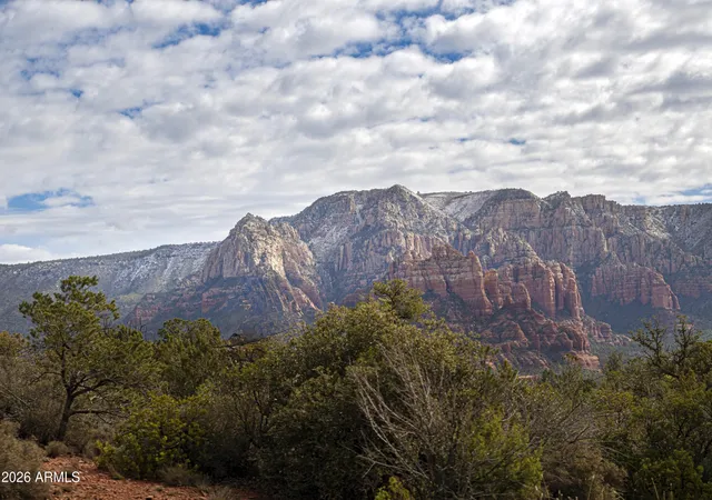 Homes for sale in Sedona, AZ | 305 Calle Linda, Sedona, AZ 86336 | MLS# 6998052