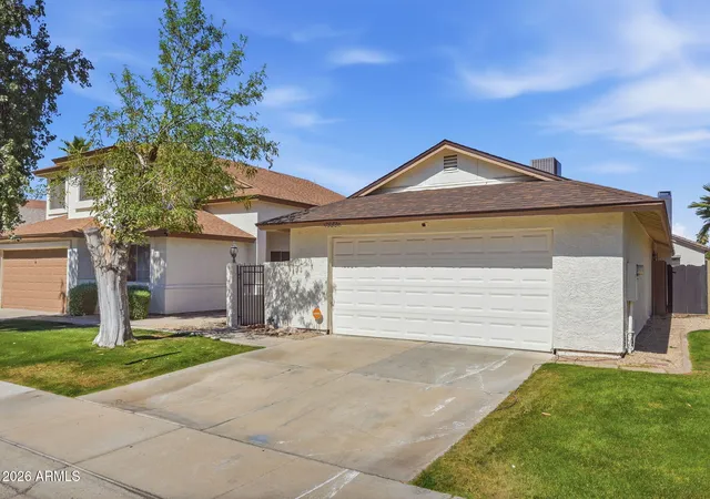 3rd image of 10006 W Sells Dr, Phoenix, AZ 85037 | MLS# 7000887