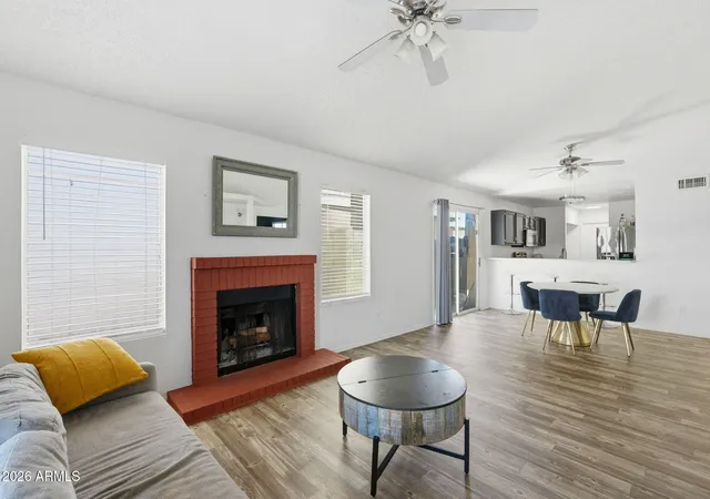 5th image of 10006 W Sells Dr, Phoenix, AZ 85037 | MLS# 7000887