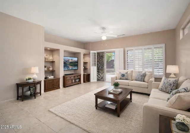 5th image of 18522 N Borgata Dr, Surprise, AZ 85374 | MLS# 6997449