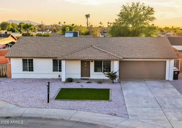 Homes for sale in Phoenix, AZ | 8628 S 14th Pl, Phoenix, AZ 85042 | MLS# 6997649