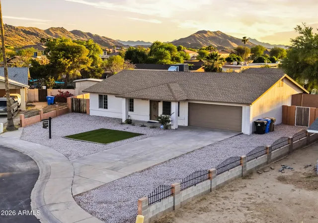 Homes for sale in Phoenix, AZ | 8628 S 14th Pl, Phoenix, AZ 85042 | MLS# 6997649