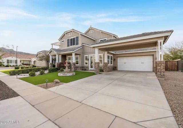 Photo 3 of Single family home for sale at 2822 E Constance Way, Phoenix, AZ 85042 | MLS# 6998153 | Listing updated on 2026-10-06