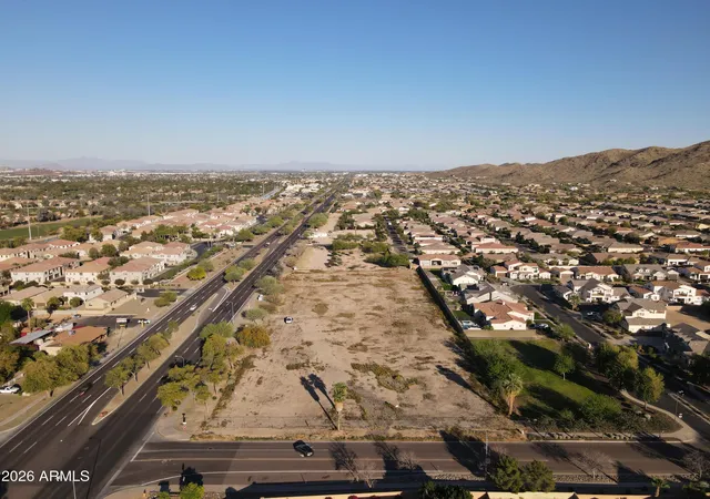 3rd image of 2803 E Baseline Rd, Phoenix, AZ 85042 | MLS# 7009649