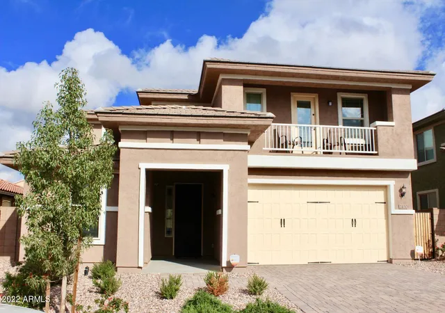 Homes for sale in Gilbert, AZ | 2430 E Hazeltine Wy, Gilbert, AZ 85298 | MLS# 6998336