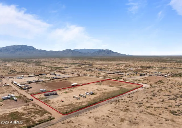 Homes for sale in Aguila, AZ | 49316 N 528Th Ave, Aguila, AZ 85320 | MLS# 6999503