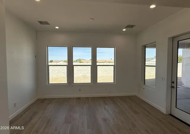 Photo 4 of Sale Pending at 6447 E Oasis Cir, Mesa, AZ 85215 | MLS# 6998928 | Listing updated on 2026-09-11