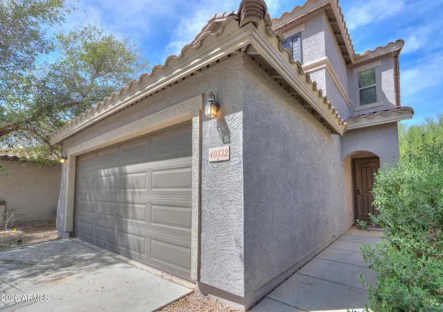 Photo 2 of Single family home for sale at 40332 W Peggy Ct, Maricopa, AZ 85138 | MLS# 6999335 | Listing updated on 2026-09-15