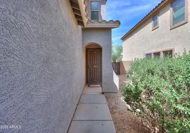 Photo 3 of Single family home for sale at 40332 W Peggy Ct, Maricopa, AZ 85138 | MLS# 6999335 | Listing updated on 2026-09-15