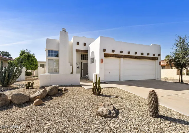 Homes for sale in Sun Lakes, AZ | 10227 E Michigan Ave, Sun Lakes, AZ 85248 | MLS# 6999749