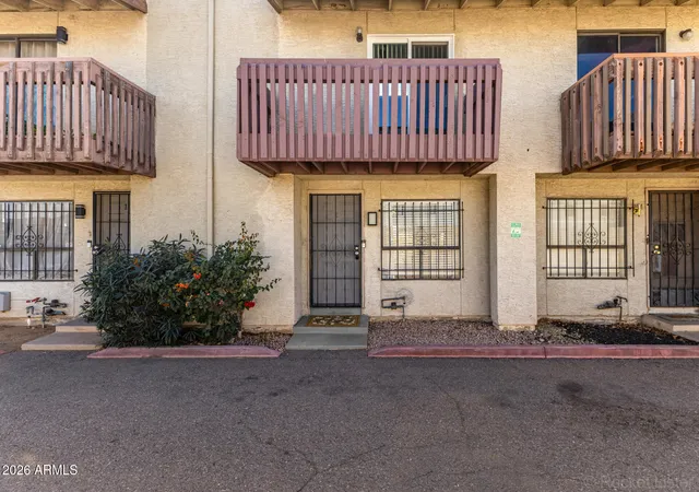 1st image of 1618 N 32nd St #2, Phoenix, AZ 85008 | MLS# 7000848