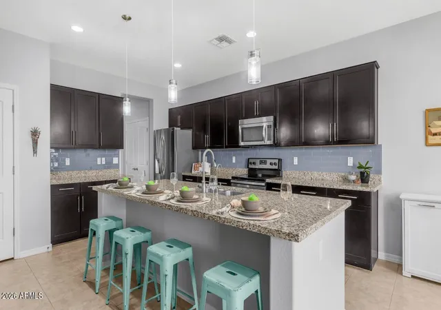 Homes for sale in New River, AZ | 43422 N Hudson Trl, New River, AZ 85087 | MLS# 6999959