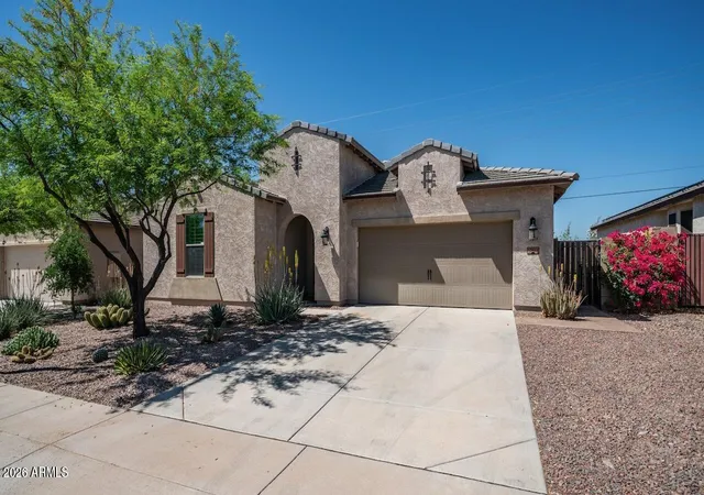 Homes for sale in New River, AZ | 43422 N Hudson Trl, New River, AZ 85087 | MLS# 6999959