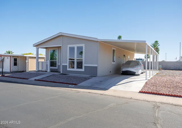 Photo 3 of Manufactured home for sale at 2100 N Trekell Rd #122, Casa Grande, AZ 85122 | MLS# 7004982 | Listing updated on 2026-09-15