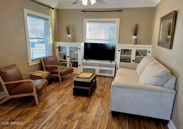2nd image of 350 N 15th St, Phoenix, AZ 85006 | MLS# 7000963