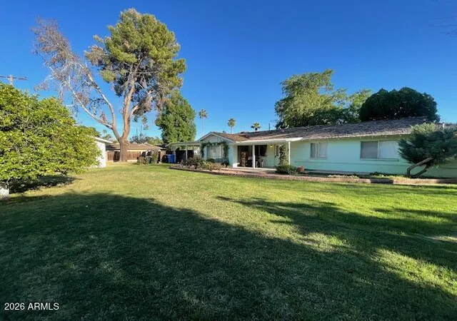 3rd image of 1302 W Hayward Ave, Phoenix, AZ 85021 | MLS# 6999858