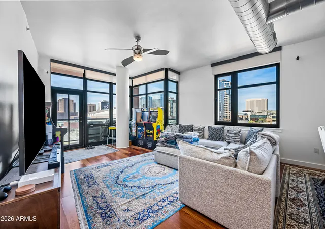 Homes for sale in Phoenix, AZ | 310 S 4Th St #905, Phoenix, AZ 85004 | MLS# 7015077
