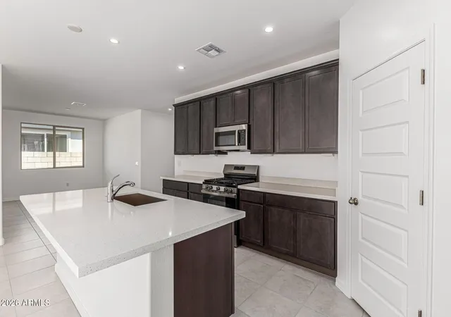 5th image of 29976 W Wild Hazel Dr, Buckeye, AZ 85396 | MLS# 7000020