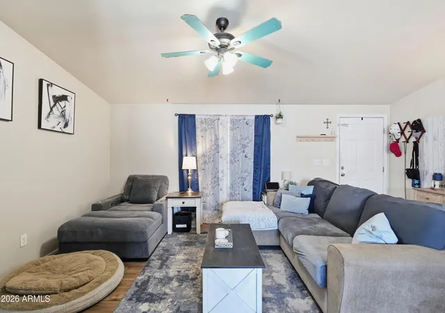 Photo 4 of Manufactured home for sale at 2140 E Michigan Ave #8, Phoenix, AZ 85022 | MLS# 7000445 | Listing updated on 2026-07-26