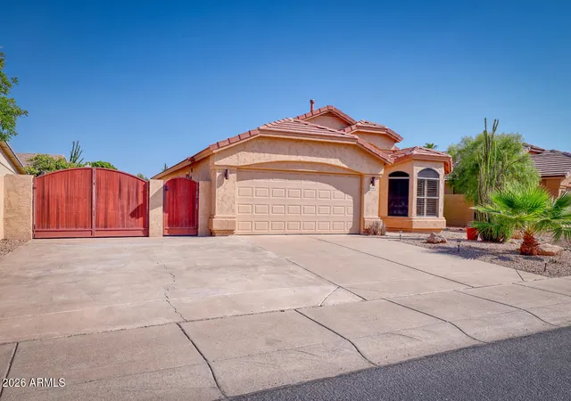 1st image of 6458 W Adobe Dr, Glendale, AZ 85308 | MLS# 7000807