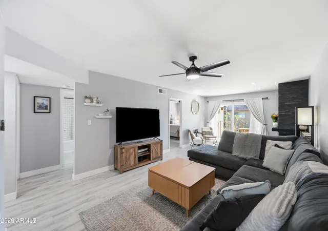 Photo 3 of Townhouse at 7436 E Chaparral Rd #B227, Scottsdale, AZ 85250 | MLS# 7000683 | | Sold on 2026-04-17