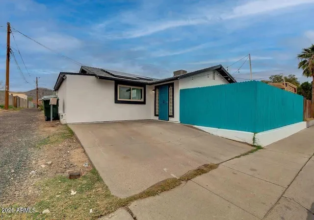 1st image of 214 E Alice Ave, Phoenix, AZ 85020 | MLS# 7001961