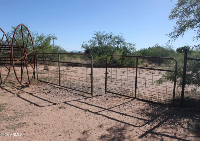 Homes for sale in Hereford, AZ | 6422 S Veterans Ln, Hereford, AZ 85615 | MLS# 7000981