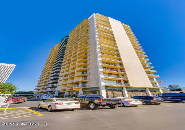 2nd image of 207 W Clarendon Ave W #16E, Phoenix, AZ 85013 | MLS# 7005621