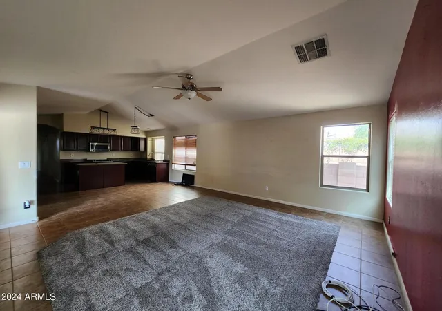 4th image of 3925 W Kings Ave, Phoenix, AZ 85053 | MLS# 7000902