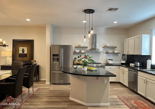 3rd image of 2416 W Dusty Wren Dr, Phoenix, AZ 85085 | MLS# 7001034