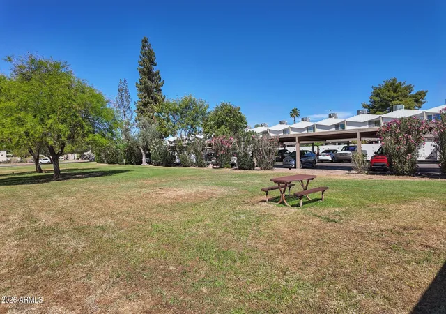 2nd image of 825 N Hayden Rd, Scottsdale, AZ 85257