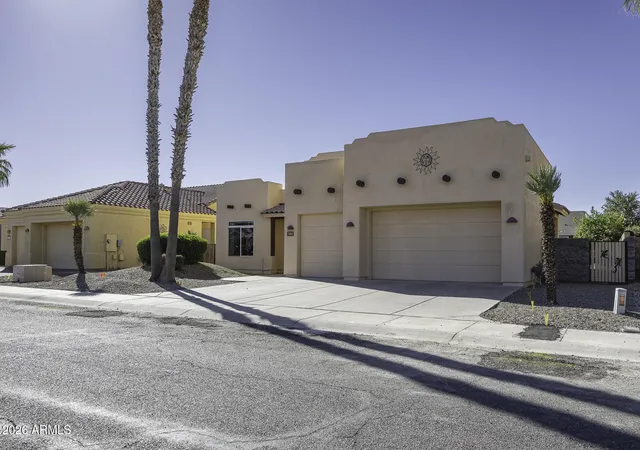 3rd image of 923 W Crooked Stick Dr, Casa Grande, AZ 85122 | MLS# 7002495