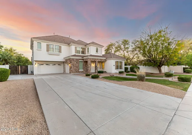 3rd image of 851 E Desert Inn Dr, Chandler, AZ 85249 | MLS# 7001721