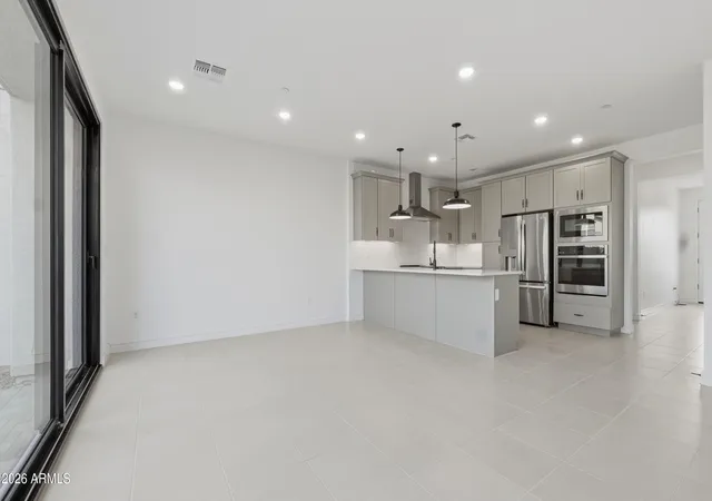 Photo 3 of Sale Pending at 5820 S 35th Way, Phoenix, AZ 85040 | MLS# 7001443 | Listing updated on 2026-09-21