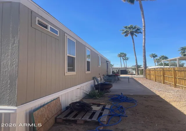 Photo 4 of Manufactured home for sale at 16225 N Cave Crk Rd #31, Phoenix, AZ 85032 | MLS# 7002076 | Listing updated on 2026-04-23