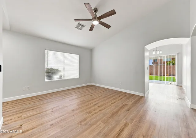 4th image of 11945 W Corrine Dr, El Mirage, AZ 85335 | MLS# 7055806