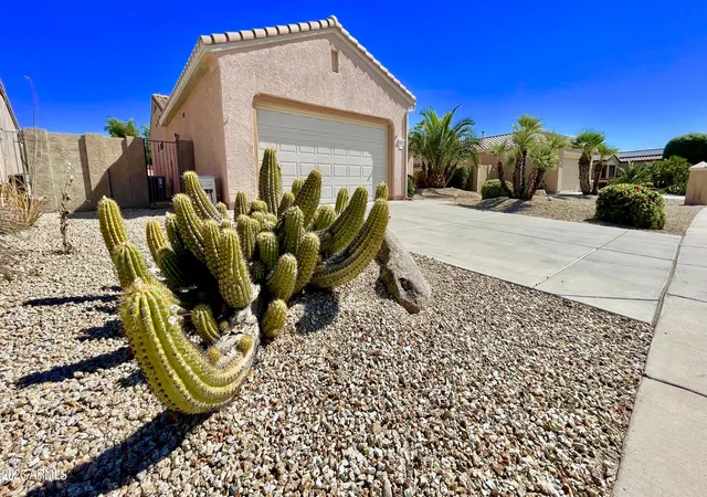 Photo 3 of Single family home for sale at 16452 W Century Plant Dr, Surprise, AZ 85387 | MLS# 7002253 | Listing updated on 2026-05-02