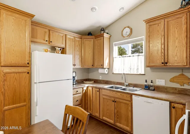 Homes for sale in Overgaard, AZ | 2112 Fishermans Rd, Overgaard, AZ 85933 | MLS# 7002700