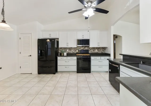 Photo 3 of Single family home for sale at 3320 W S Butte Rd, San Tan Valley, AZ 85144 | MLS# 7004069 | Listing updated on 2026-09-09
