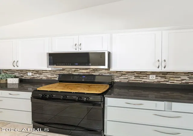 Photo 4 of Single family home for sale at 3320 W S Butte Rd, San Tan Valley, AZ 85144 | MLS# 7004069 | Listing updated on 2026-09-09